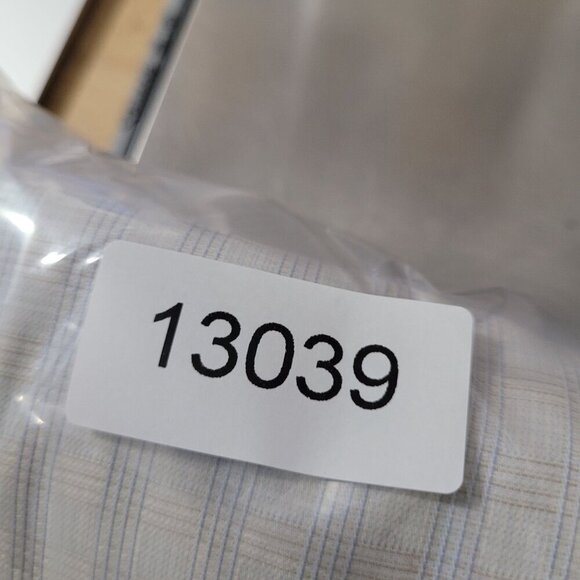 NWT Hart Schaffner Marx Mens Dress Shirt 17 Checkered Long Sleeve JPT - Picture 8 of 8